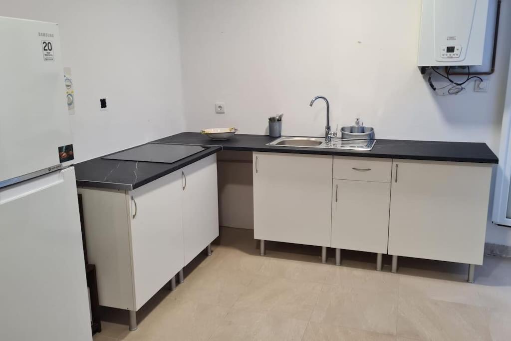 דירות Apartamento Centrico פונטה-ודרה מראה חיצוני תמונה